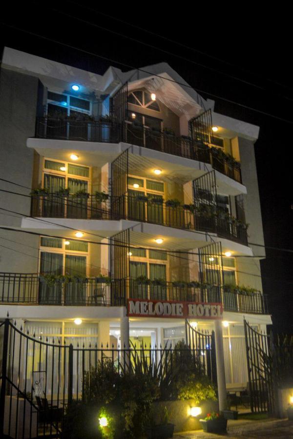 Melodie Hotel Addis Ababa Exterior photo